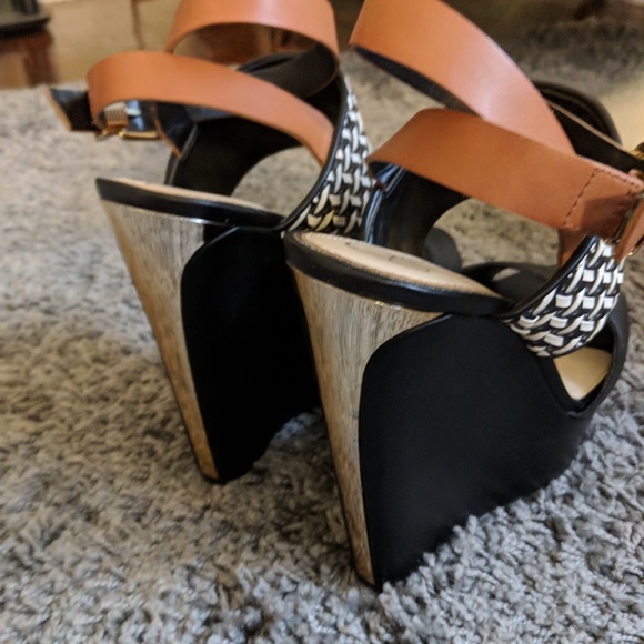 Jessica Simpson ankle strap color-block wedges - Picture 2 of 3